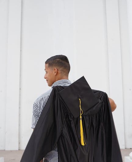 Купить диплом вуза в Задонске