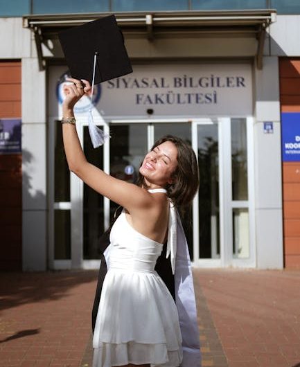 Купить диплом в Москве быстро и надежно